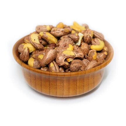 بادام هندی با پوست درشت