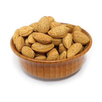 آجیل شب یلدا چیست و شامل چه چیزهایی میشود؟ 11 بادام درختی سنگی ایرانی