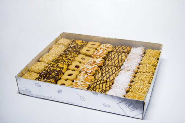 شیرینی عسلی 1 scaled