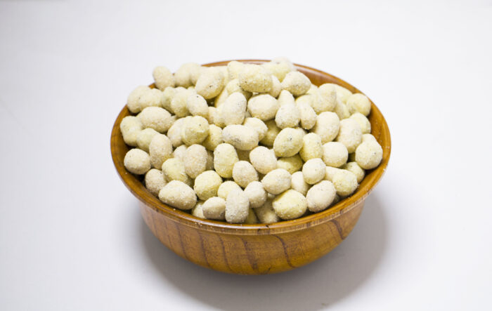 بادام زمینی روکشدار 12 scaled