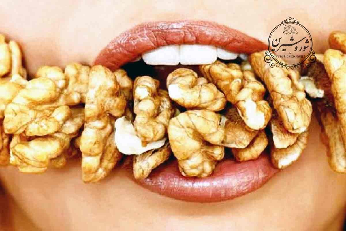 علت زخم شدن دهان بعد از خوردن گردو 1 علت زخم شدن دهان بعد از خوردن گردو