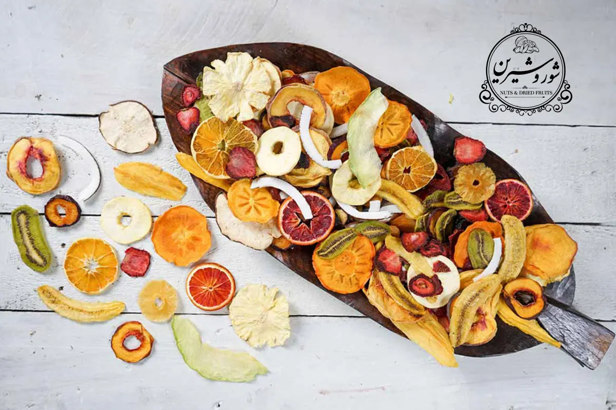 چیپس میوه بهترین جایگزین تنقلات ناسالم + جدول ارزش غذایی 2 استفاده از چیپس میوه در آشپزی